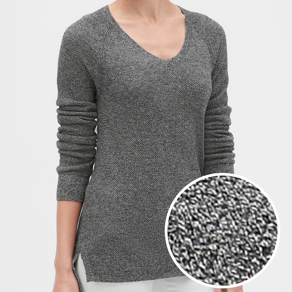 GAP V-Neck Pullover Sweater